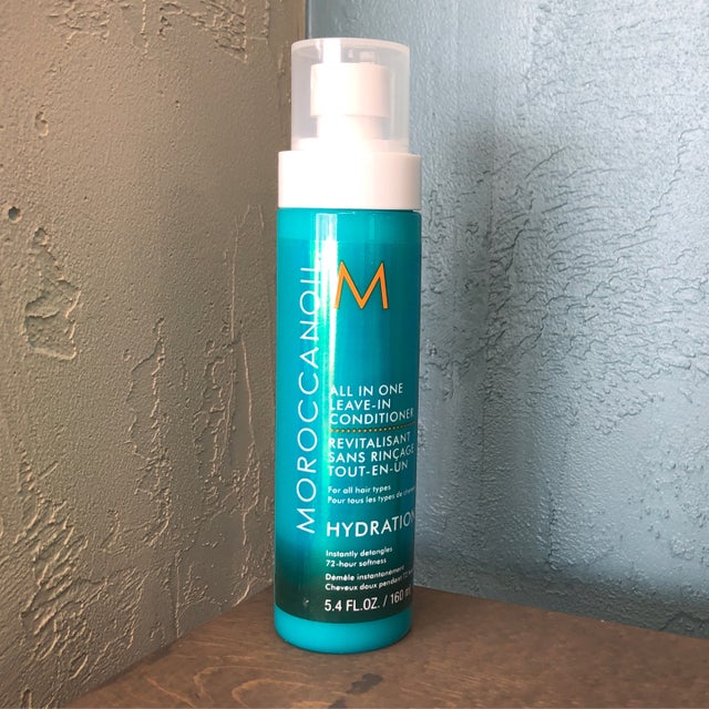 Moroccanoil Hydration Shampoo 8.5oz, Conditioner 8.5 oz + Treatment oil  (.85oz)